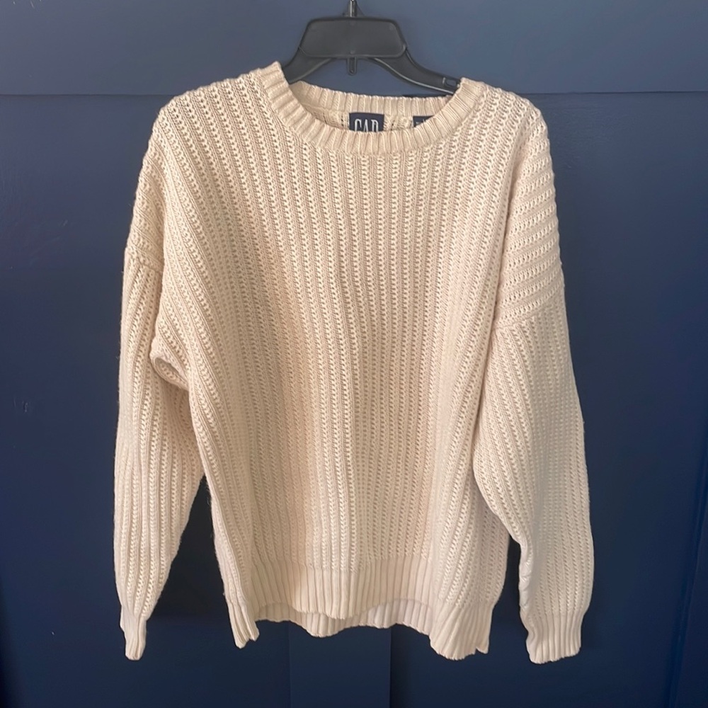 GAP Cream Knit Crewneck Sweater